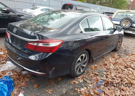2017 Honda Accord Ex-L z USA, uszkodzony, nr VIN 1HGCR2F81HA035813